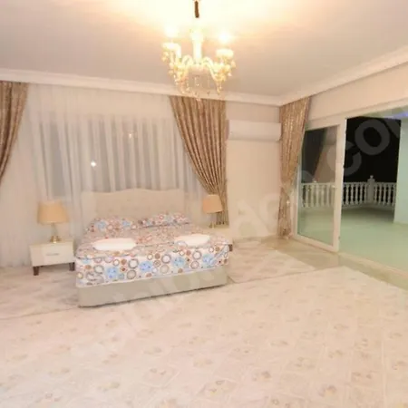 Rainbow Villas Excellent Luxury فيلة *
